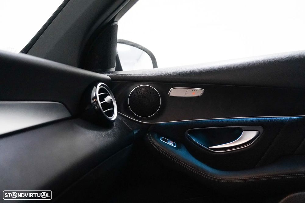 Mercedes-Benz GLC 220 d 4Matic 9G-TRONIC - 20