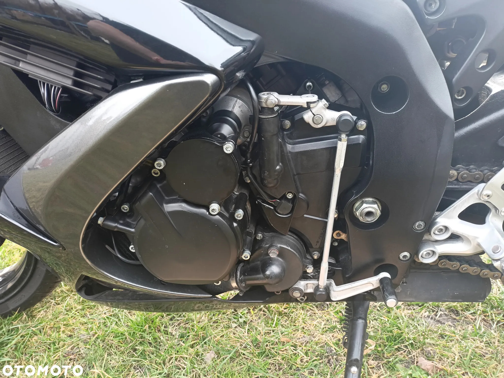 Suzuki GSX-R - 6