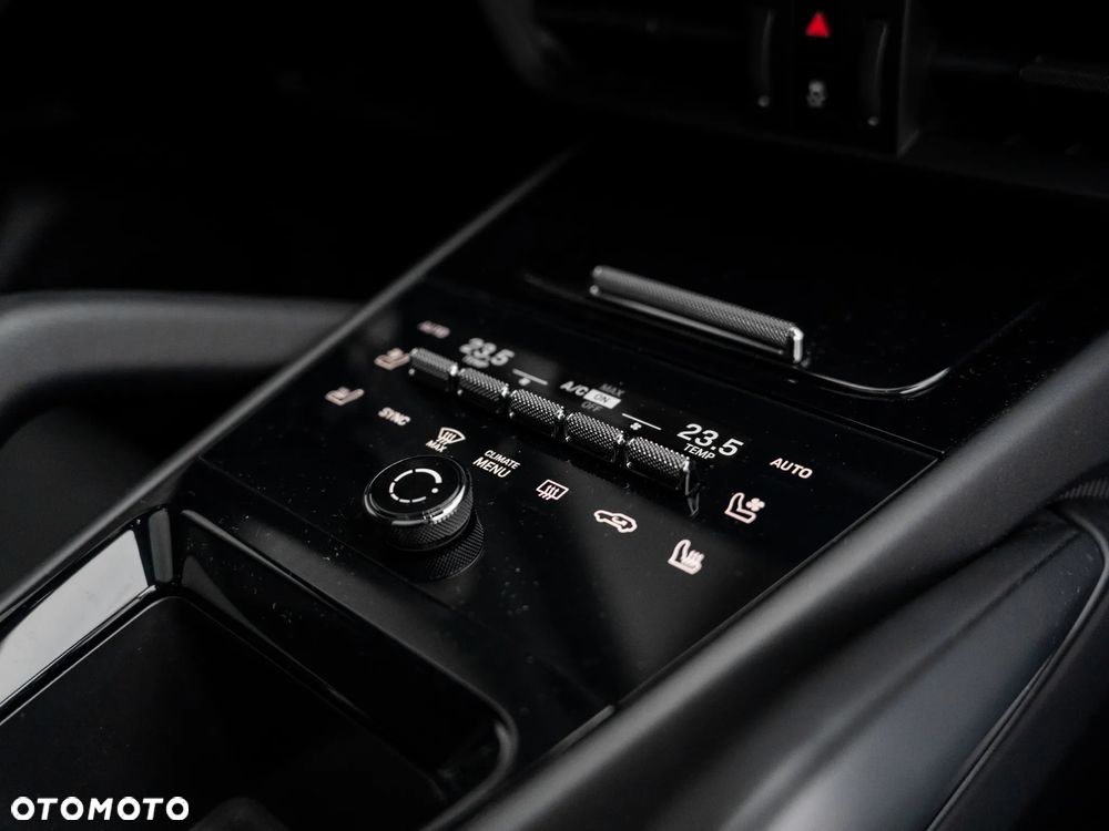 Porsche Cayenne - 13