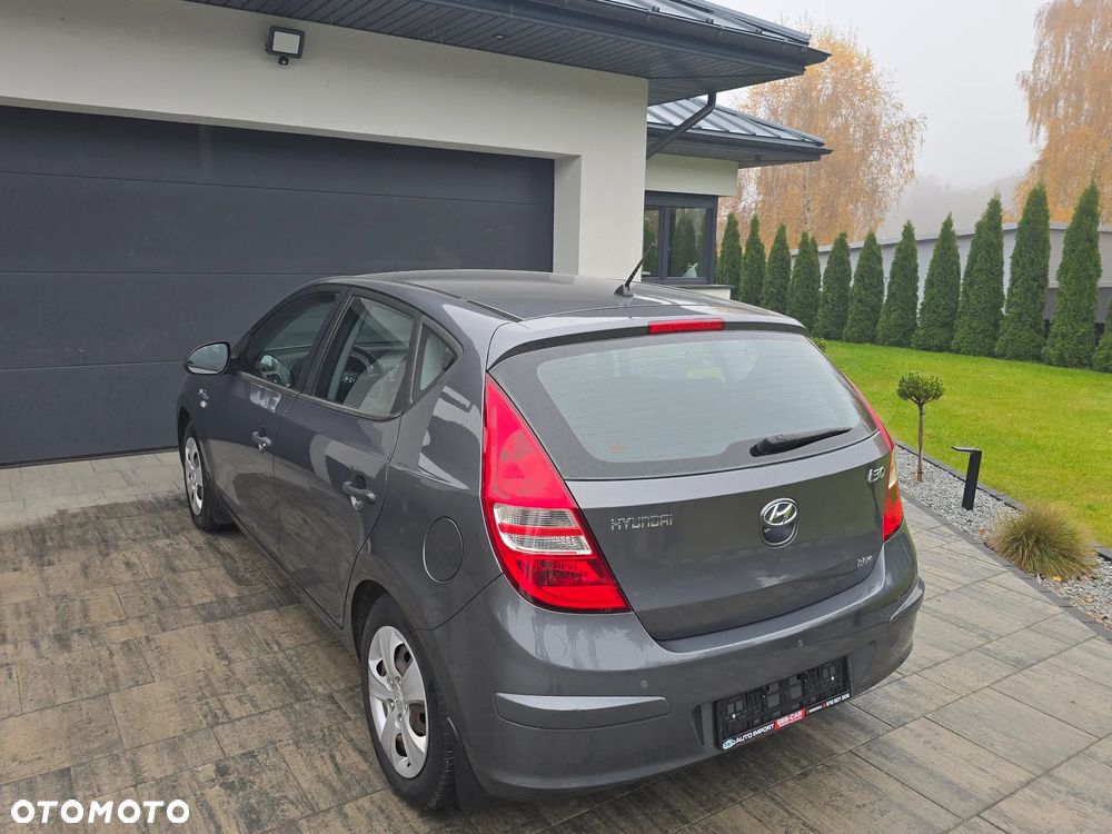 Hyundai i30 1.4 Comfort - 6