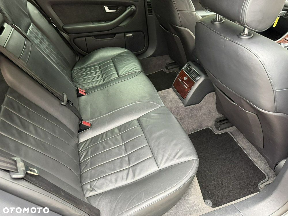 Audi A8 - 22