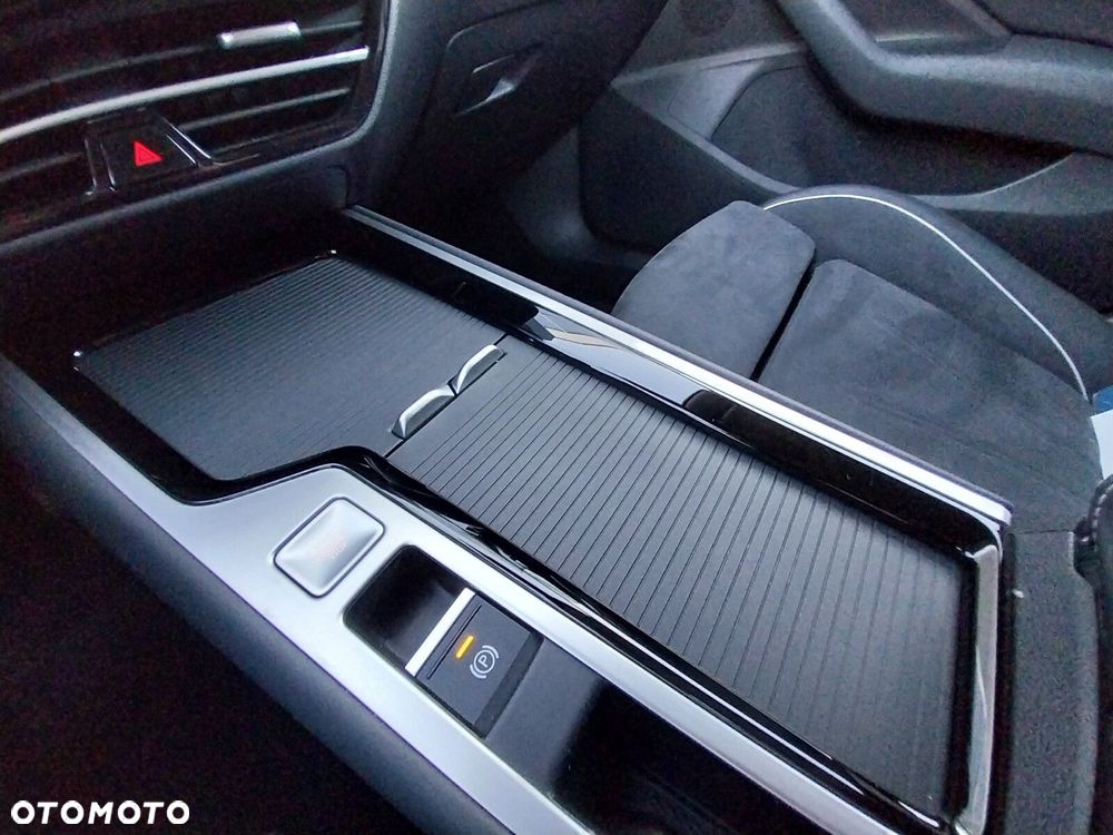 Volkswagen Passat - 25