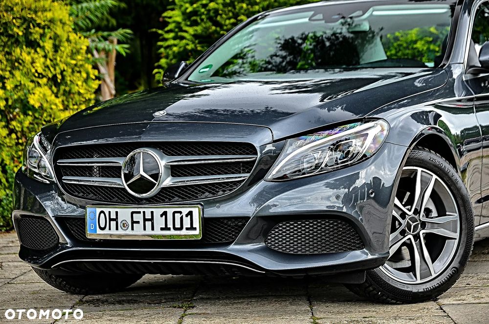 Mercedes-Benz Klasa C 180 T 7G-TRONIC Exclusive - 5