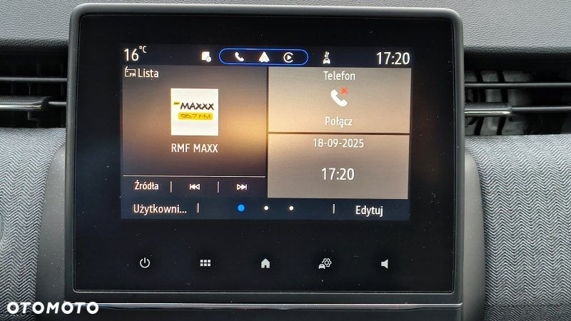 Renault Clio - 21