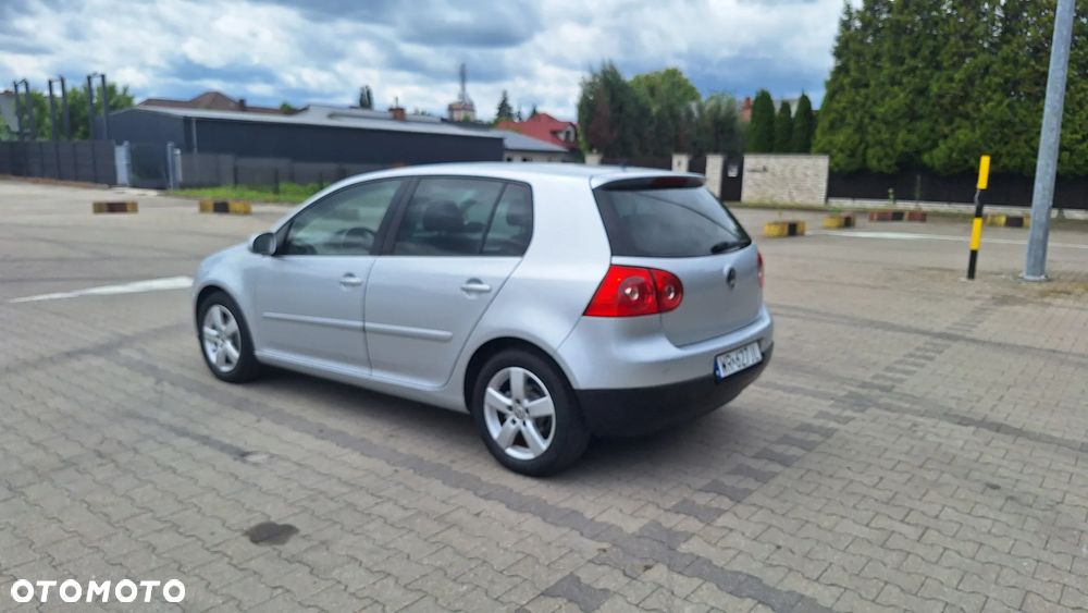 Volkswagen Golf 1.6 Trendline - 3