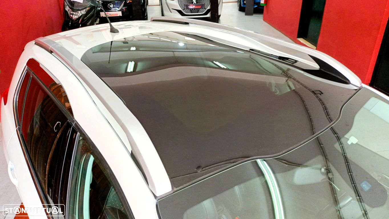 Peugeot 2008 1.2 PureTech Allure - 16