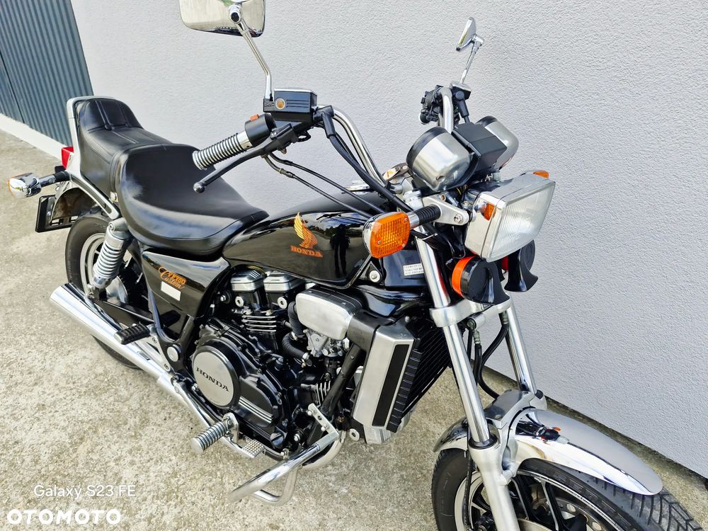 Honda VF - 20