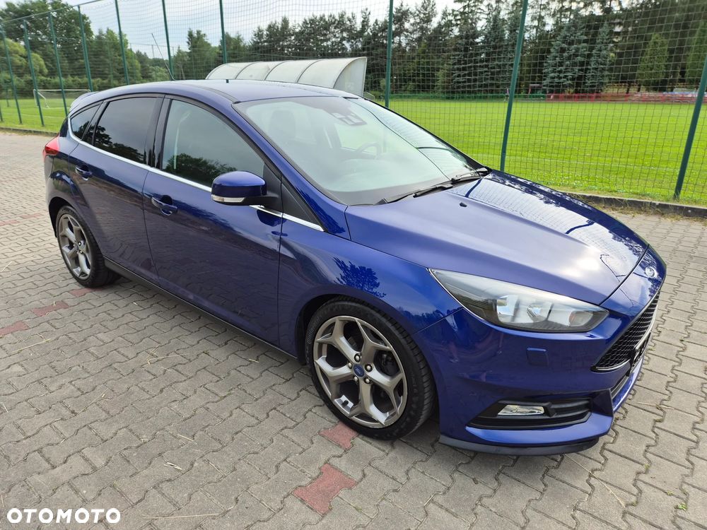 Ford Focus - 8