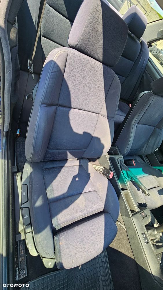 BMW Seria 3 - 34