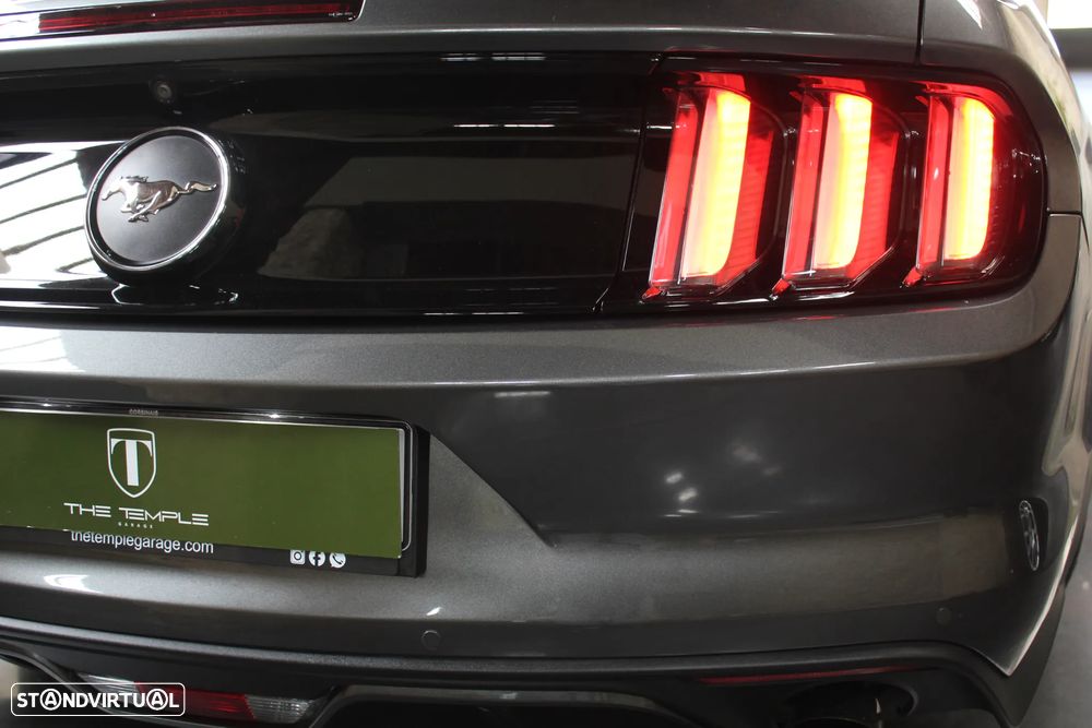 Ford Mustang Cabrio 2.3 Eco Boost - 22