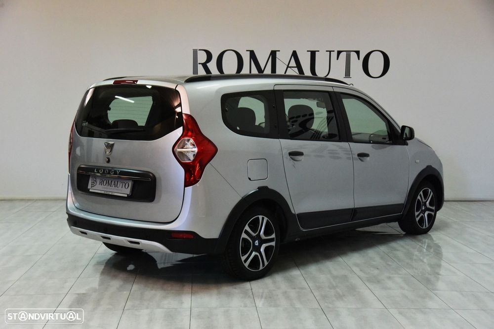 Dacia Lodgy 1.5 Blue dCi Stepway 7L - 6