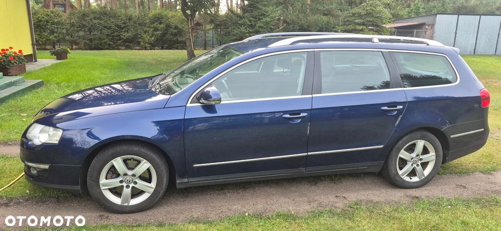 Volkswagen Passat 2.0 TDI DPF BlueMotion Technology Comfortline - 1