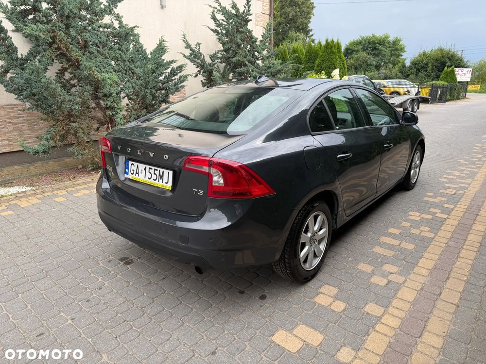 Volvo S60 T3 Base - 3