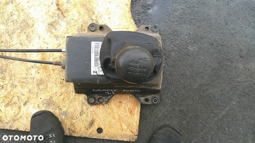 FIAT GRANDE PUNTO 1.4 8V LINKI ZMIANY BIEGÓW - 3