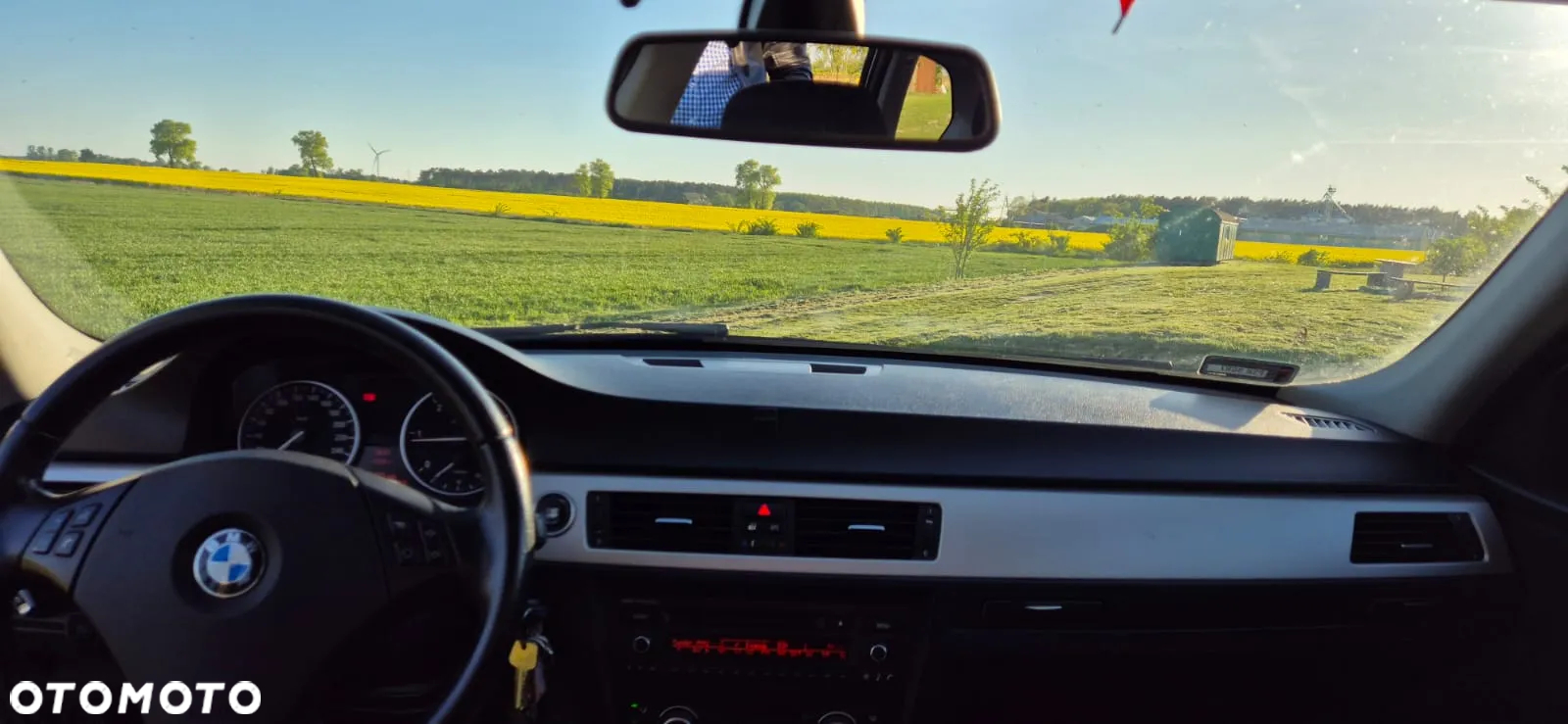 BMW Seria 3 318d - 10