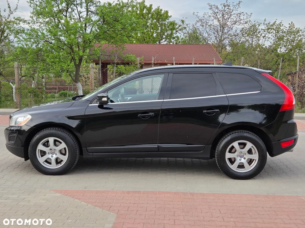 Volvo XC 60 D5 AWD Edition Pro - 2