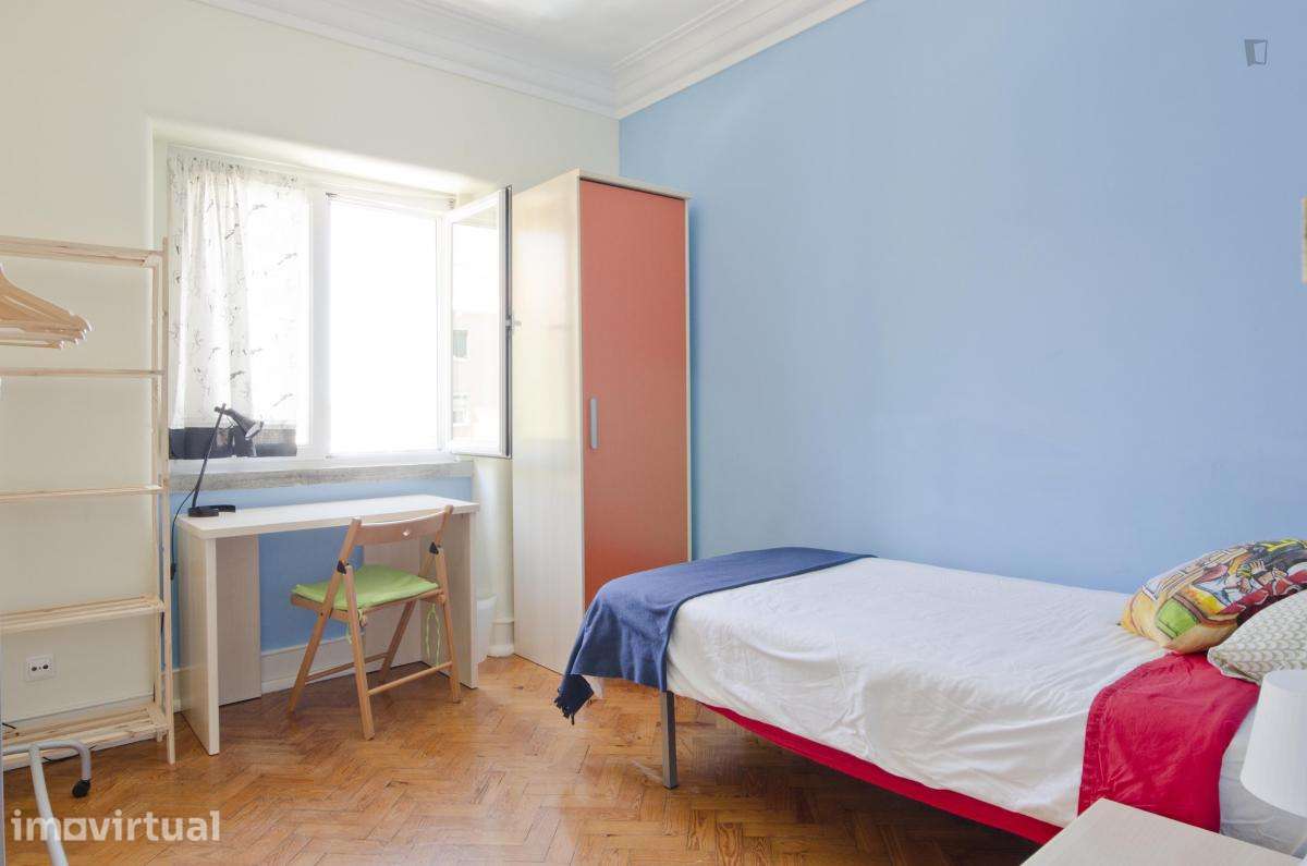 Quarto - localizado em Penha de França Lisbon - Grande imagem: 5/20