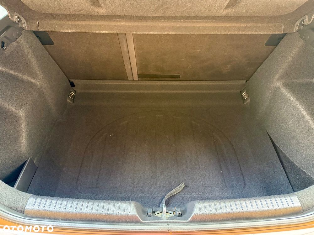 Hyundai i30 1.6 Trend - 10