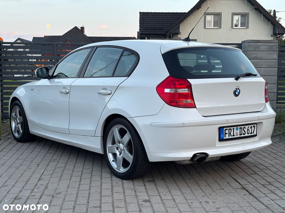 BMW Seria 1 116i - 3