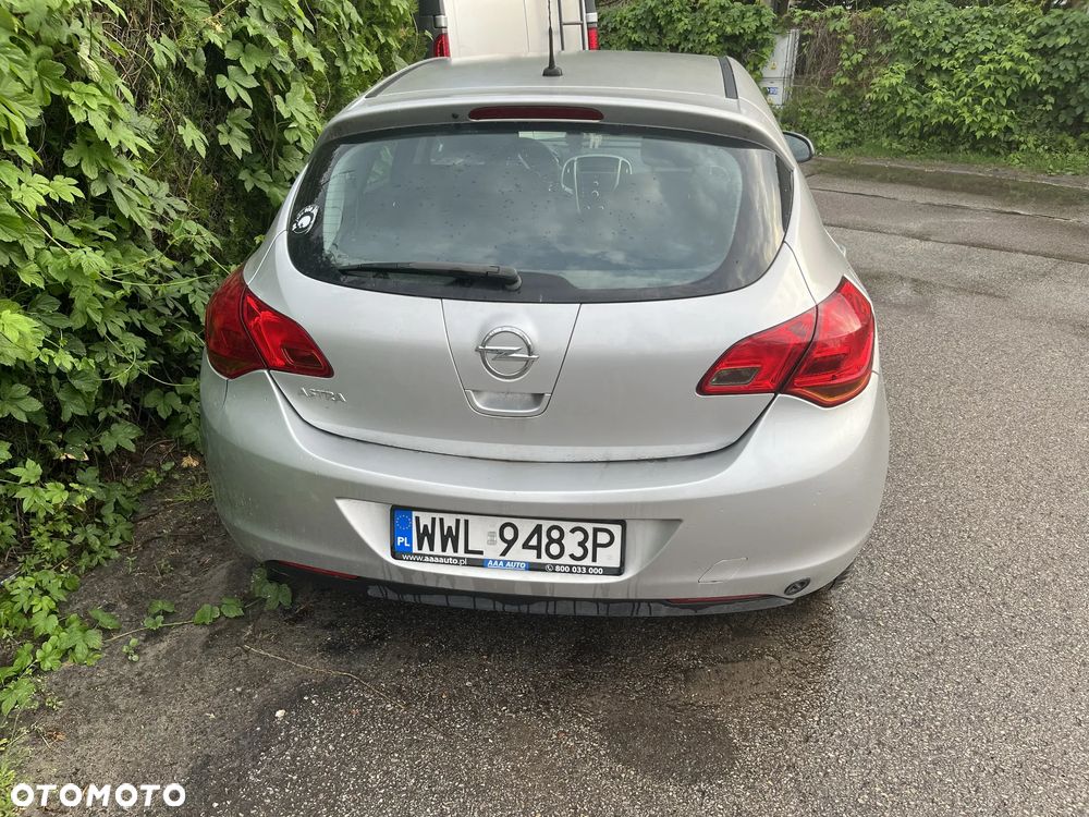 Opel Astra - 3