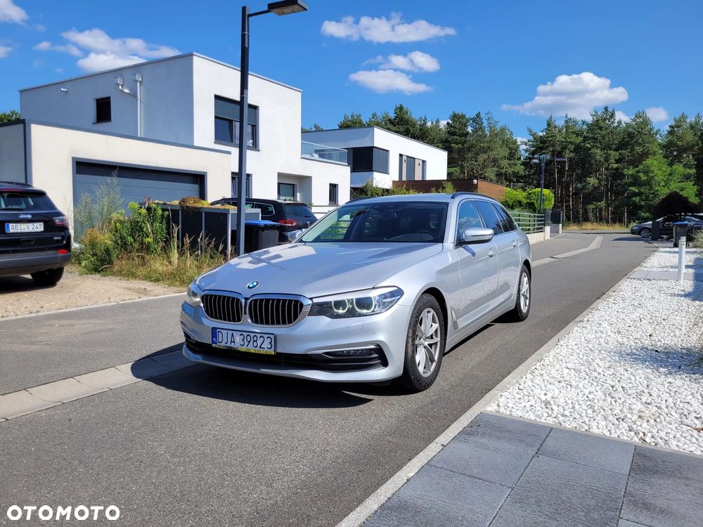 BMW Seria 5 530d xDrive - 3