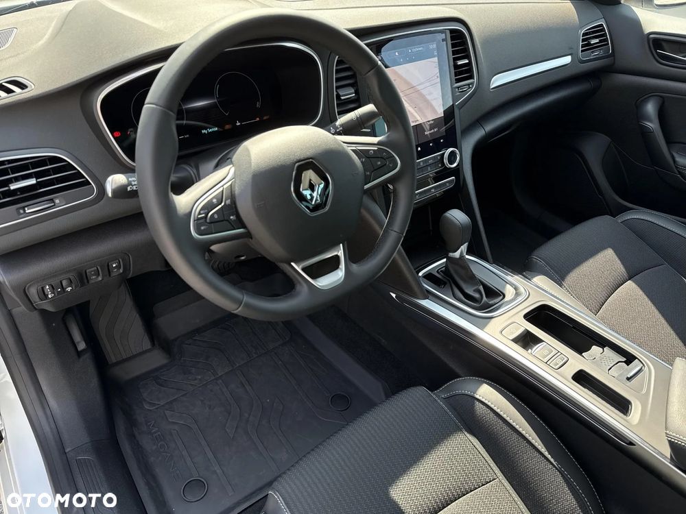 Renault Megane 1.3 TCe Techno EDC - 9