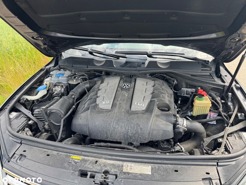 Volkswagen Touareg 3.0 V6 TDI SCR Blue Motion DPF Automatik - 15