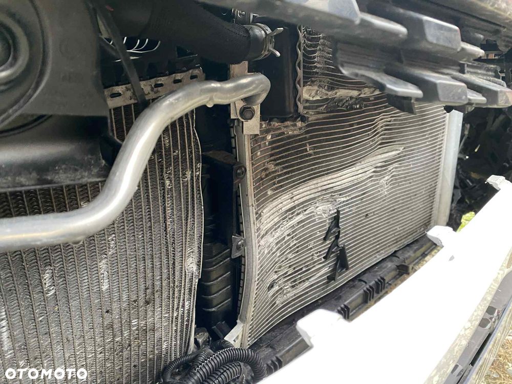 Renault Clio BLUE dCi 100 EVOLUTION - 33