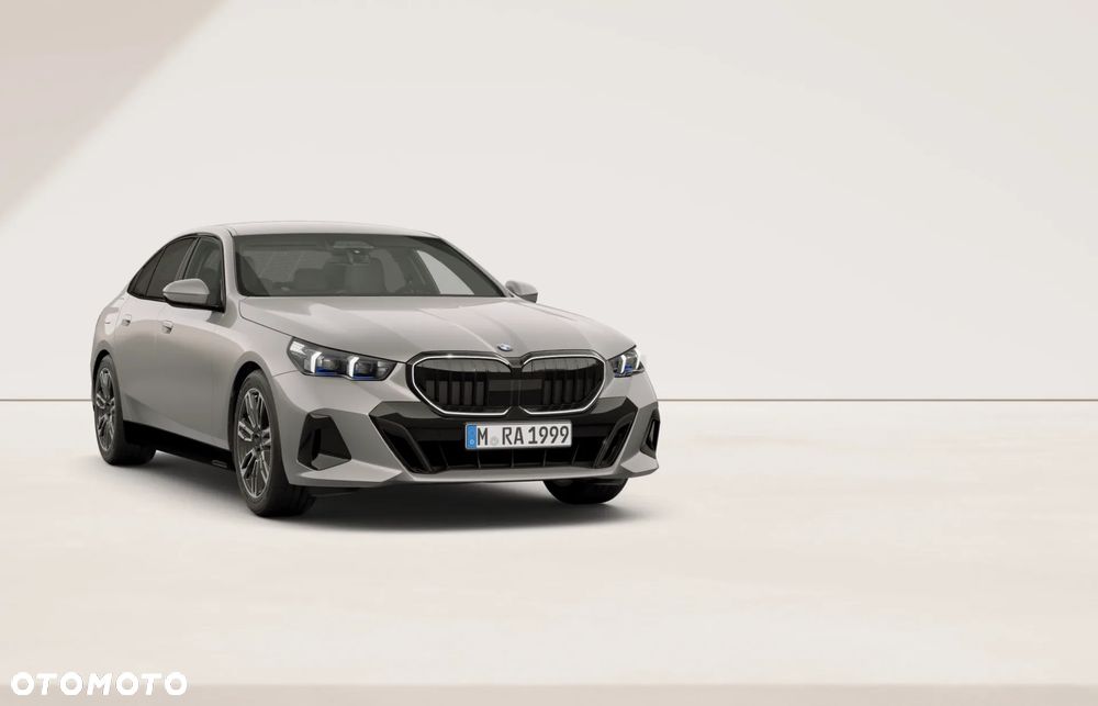 BMW Seria 5 520i mHEV - 2