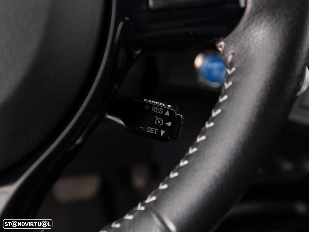 Toyota Yaris 1.5 HSD Square Collec.White - 16