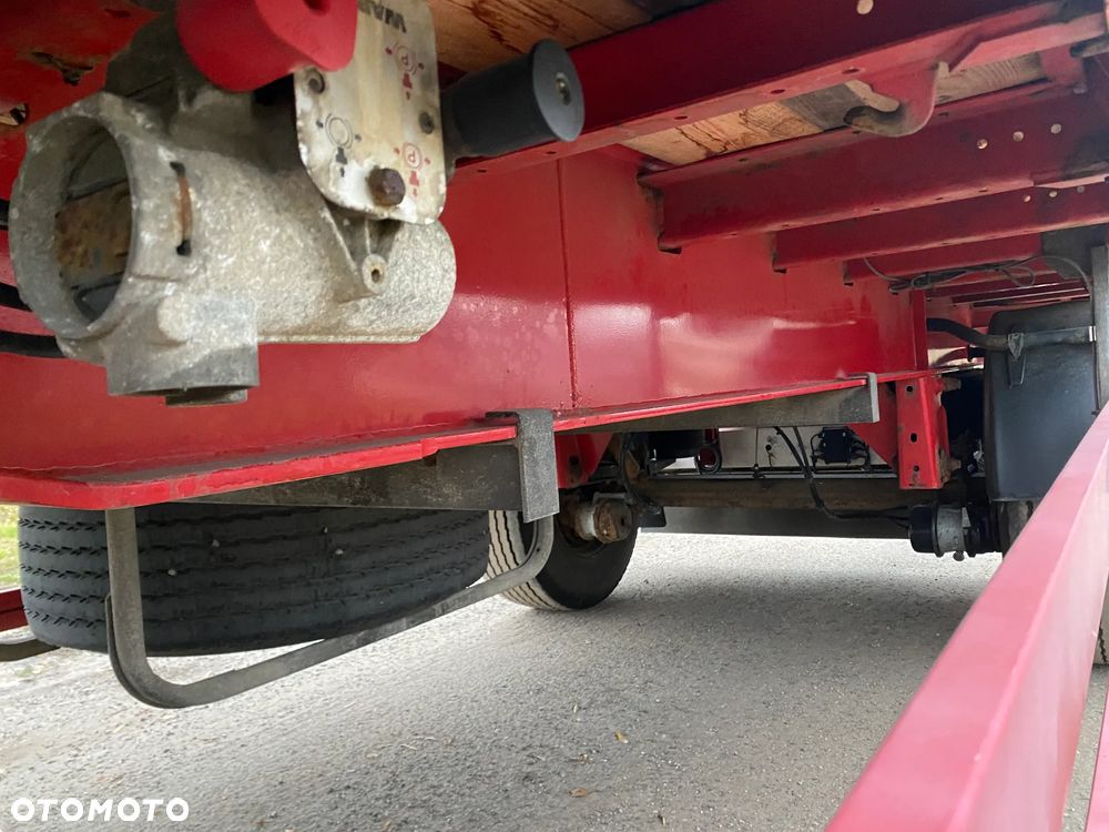 Schwarzmuller platforma z burtami - 7