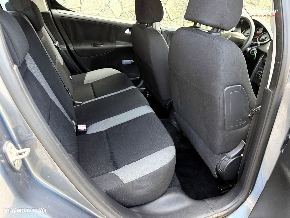 Peugeot 207 1.4 16V Sport - 15