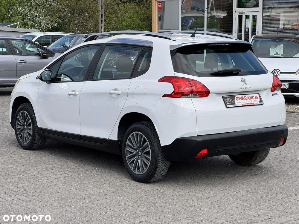 Peugeot 2008 1.2 Pure Tech Active - 6