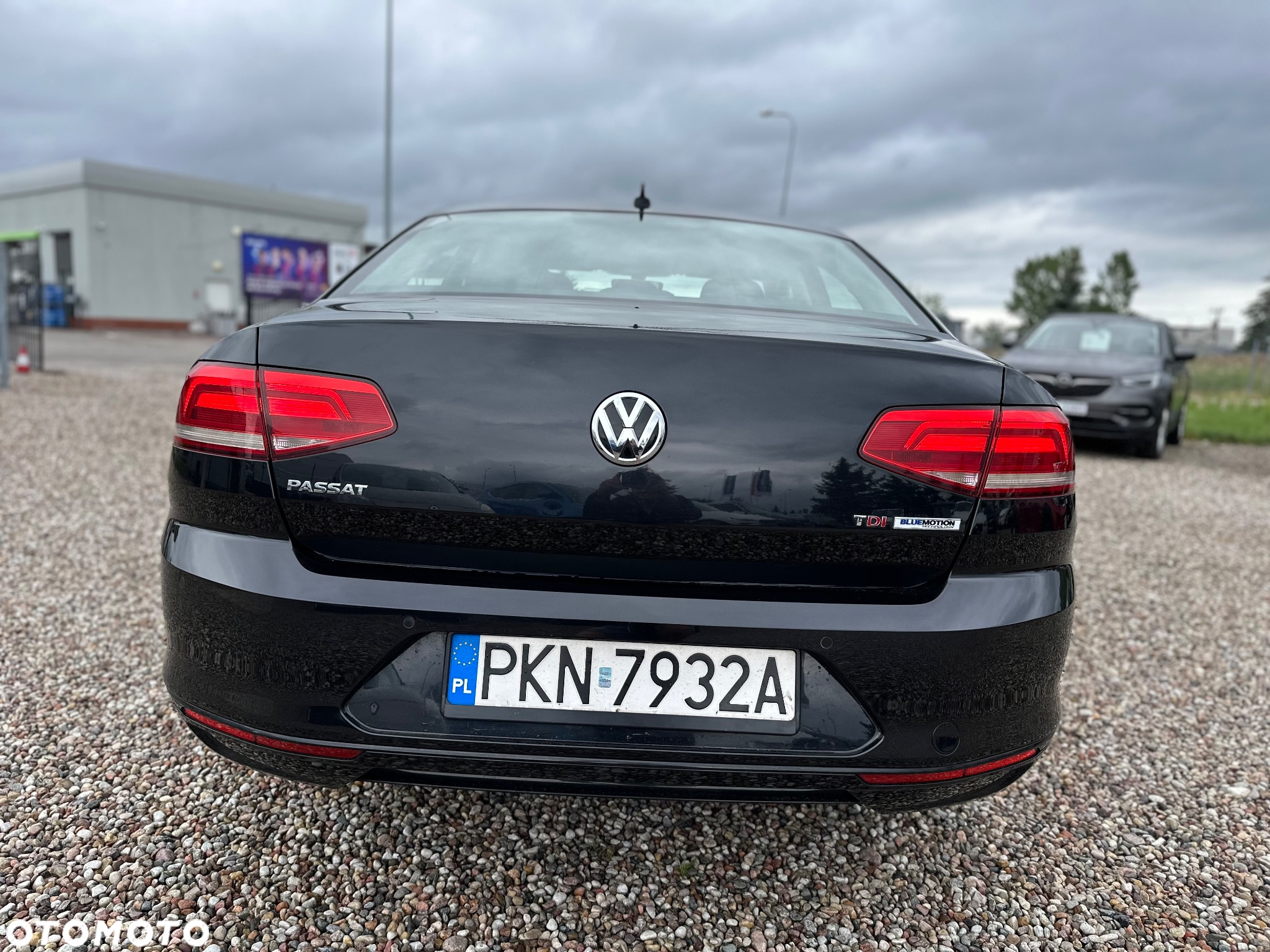 Volkswagen Passat 1.6 TDI BMT Comfortline - 4