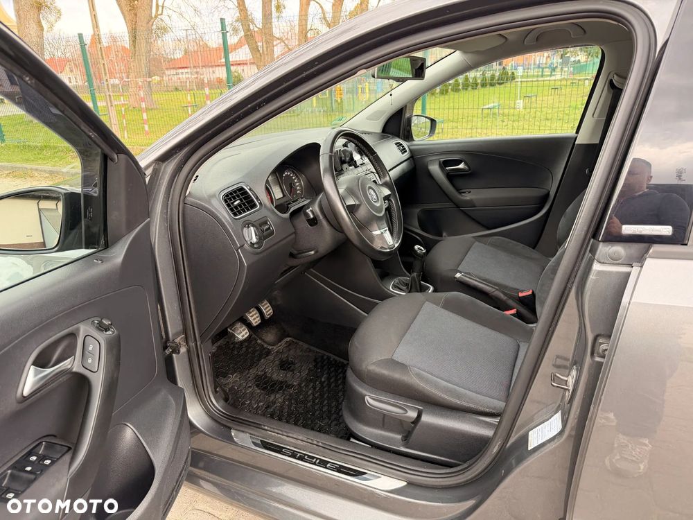 Volkswagen Polo 1.2 Style - 19