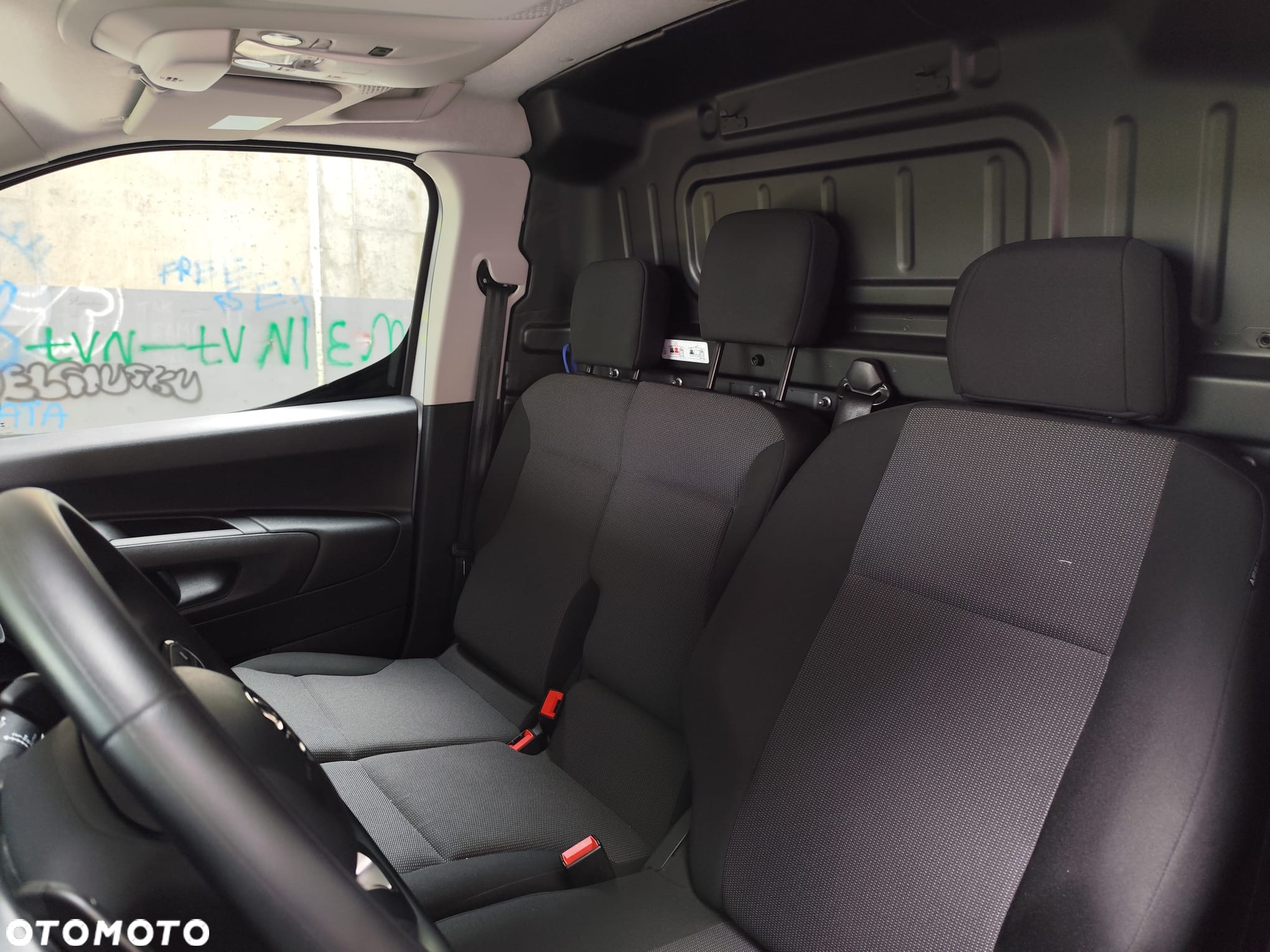 Toyota Proace City 1.5 D-4D Long 2,4t Active (bryg.) - 16