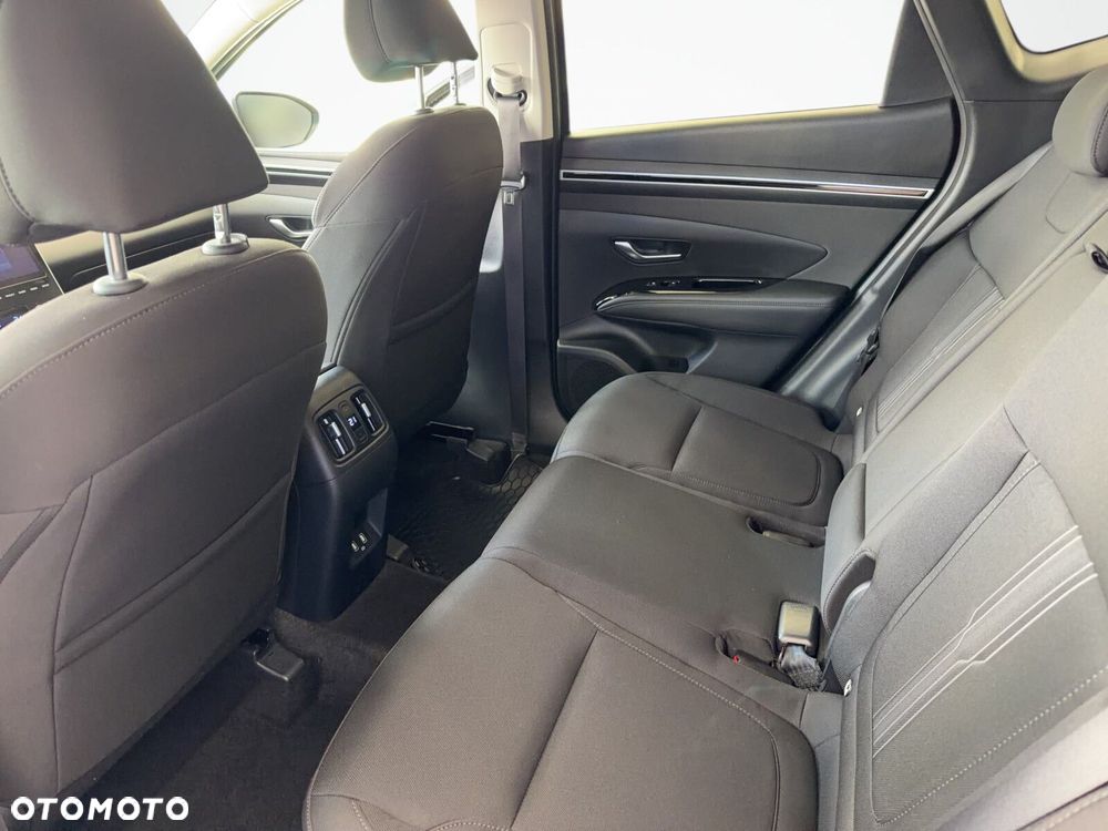 Hyundai Tucson - 13