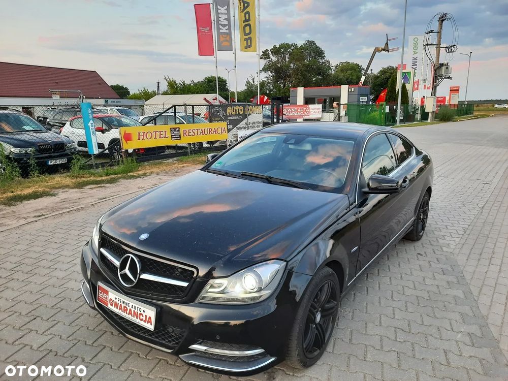 Mercedes-Benz Klasa C 180 Coupe BlueEFFICIENCY - 2