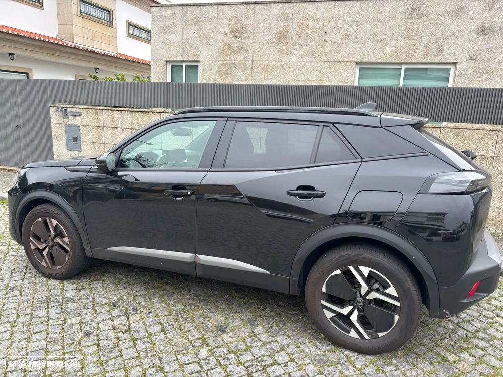 Peugeot 2008 1.2 PureTech Allure - 4