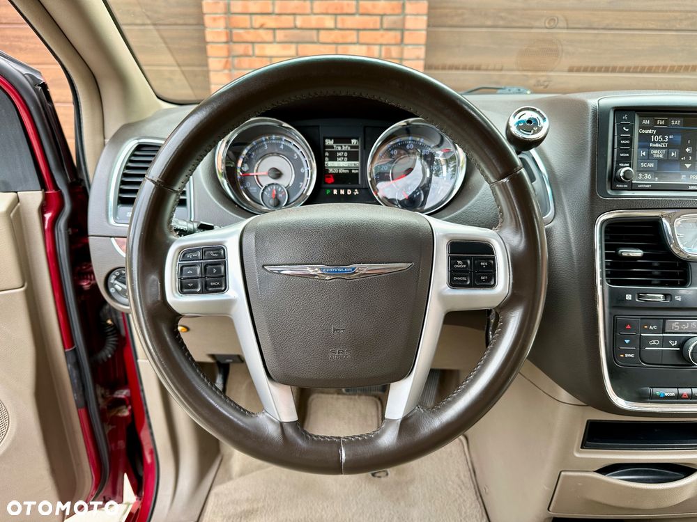 Chrysler Town & Country 3.6 Touring - 20