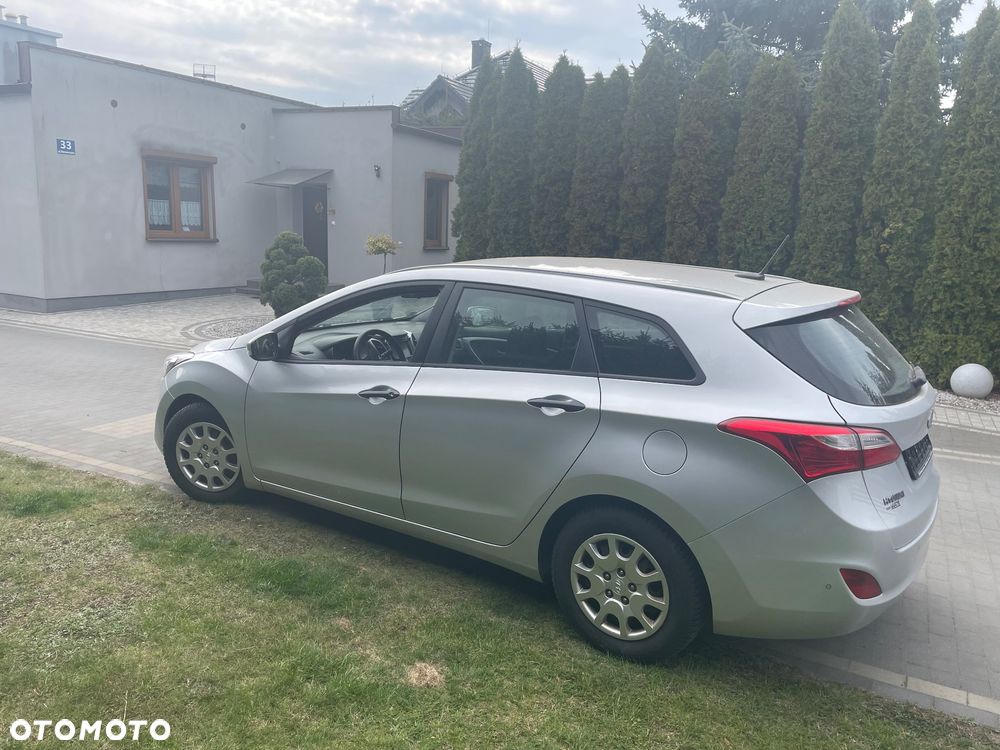 Hyundai i30 1.4 Premium - 5