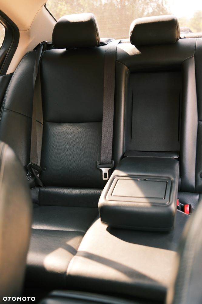 Infiniti Q50 - 26