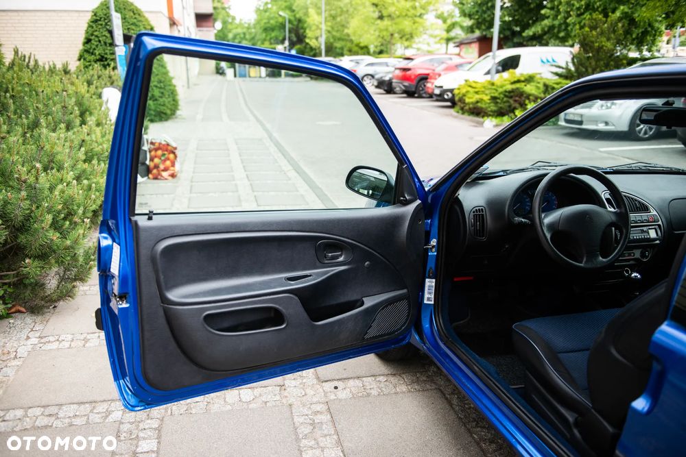 Citroën Saxo 1.1 A - 16