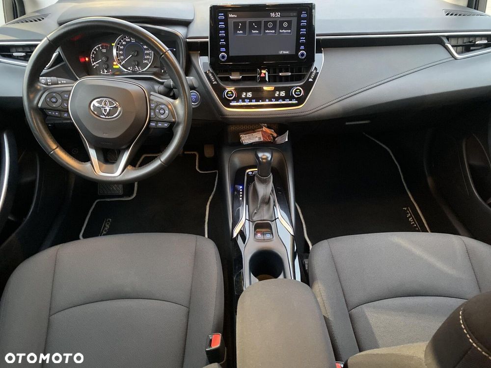 Toyota Corolla - 23