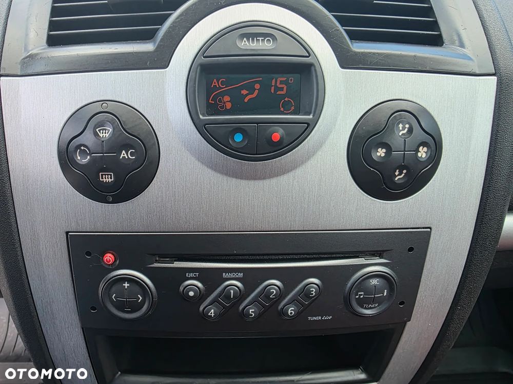 Renault Megane - 10