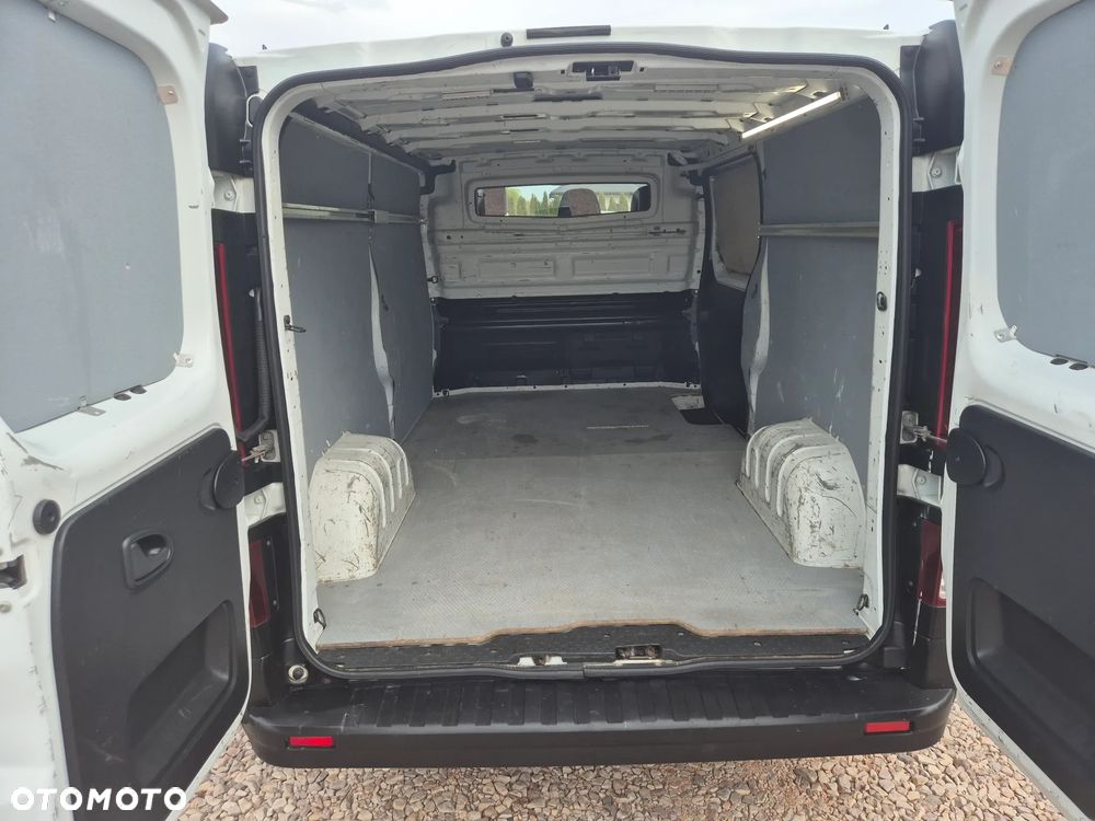 Renault Trafic - 9