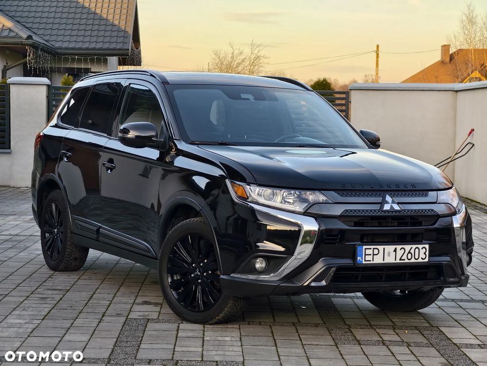 Mitsubishi Outlander 2.4 4WD CVT Intense - 30