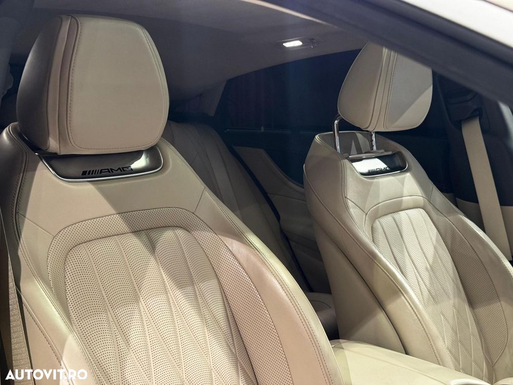 Mercedes-Benz AMG GT 4-door Coupe - 36