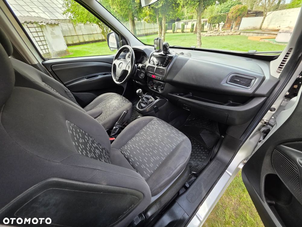 Opel Combo 1.6 CDTI Cosmo - 14