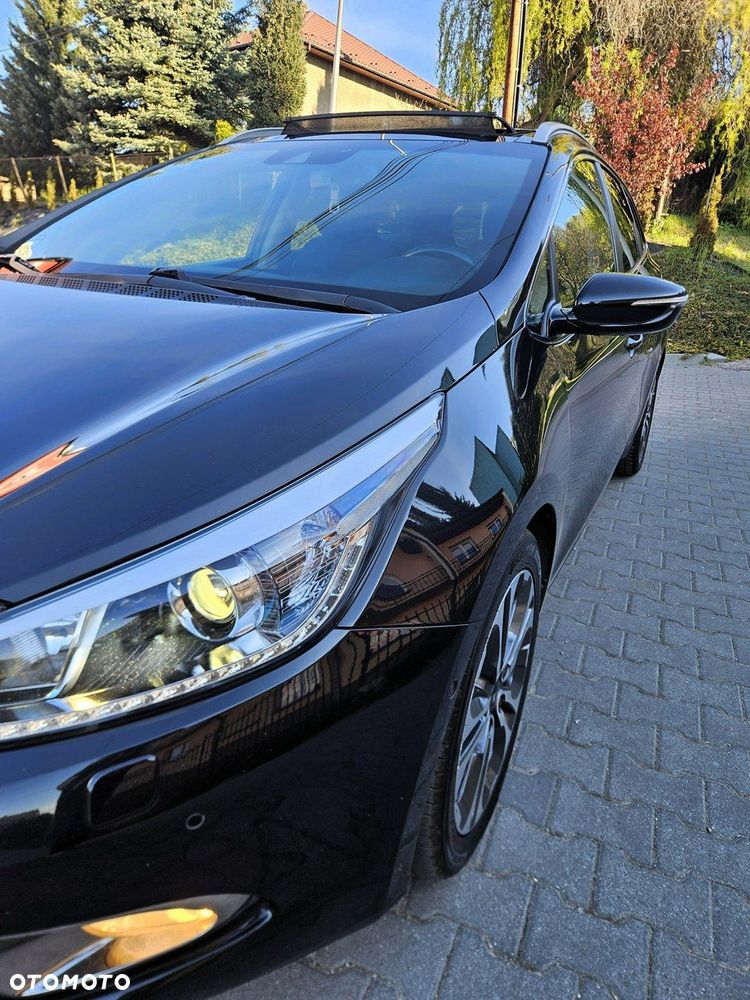 Kia Ceed 1.6 CRDi 128 Platinum Edition - 14